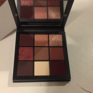 Huda beauty mauve obsessions